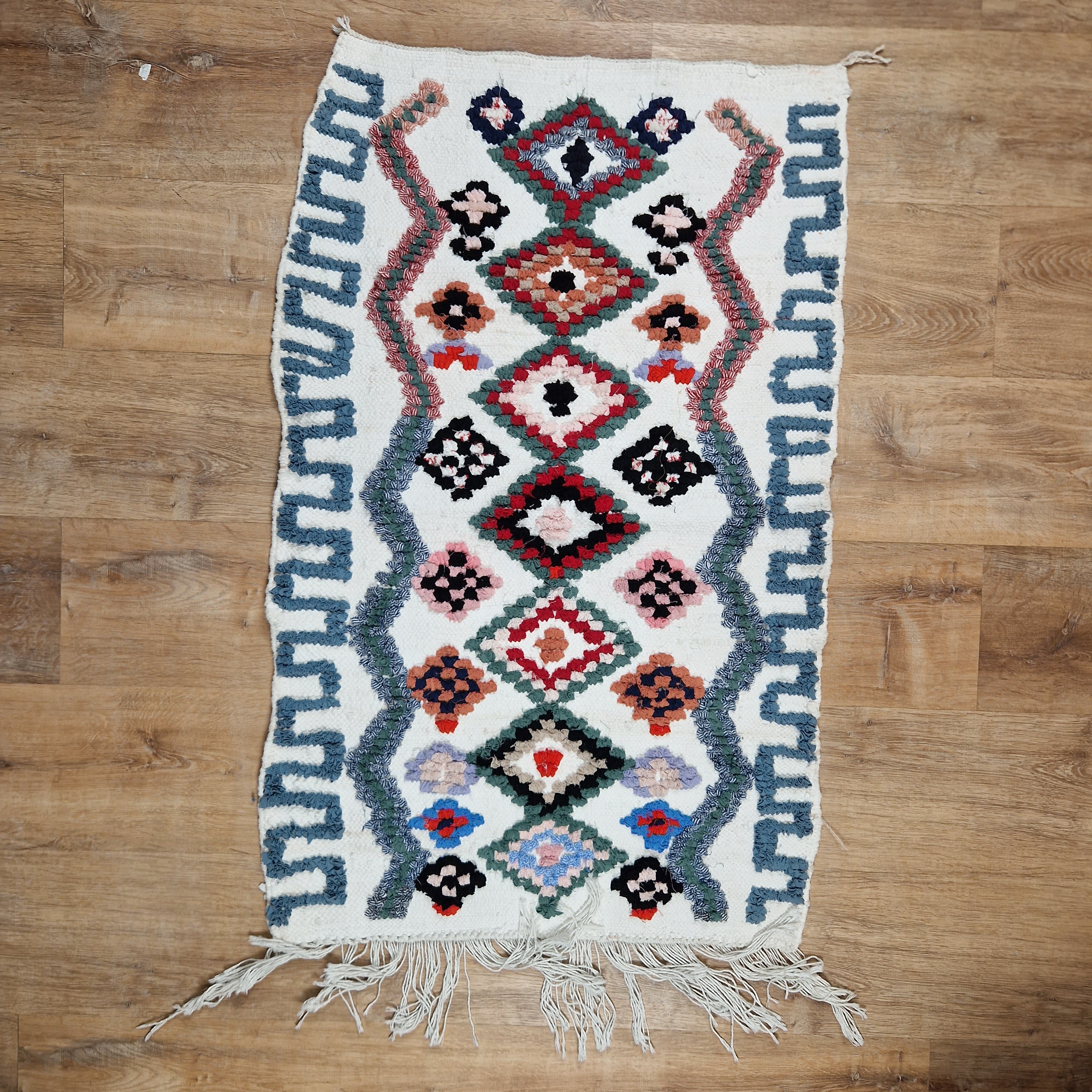 Moroccan Rug Boucharouit – Cotton 2’x 4’