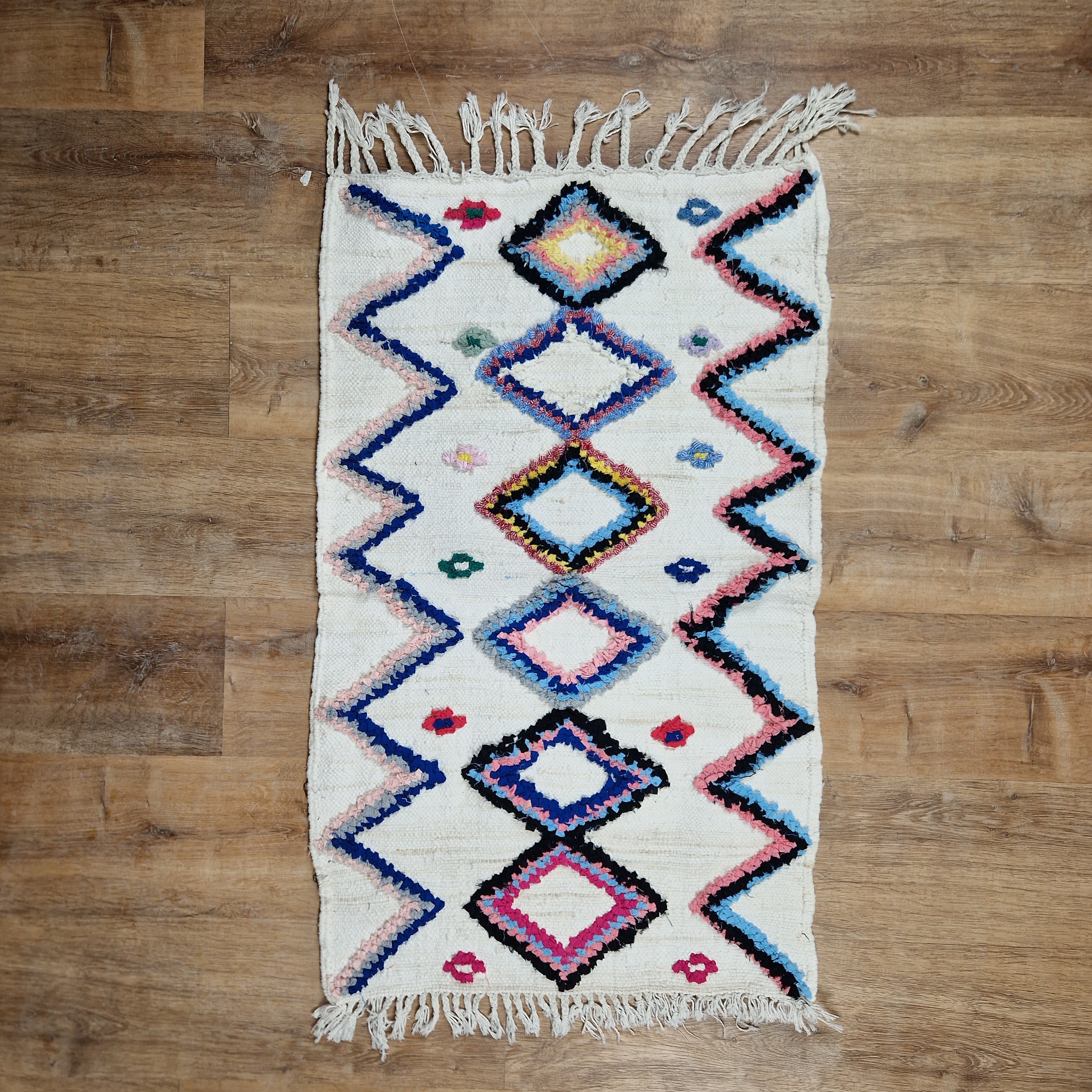 Moroccan Rug Boucharouit – Cotton 2’x 4’