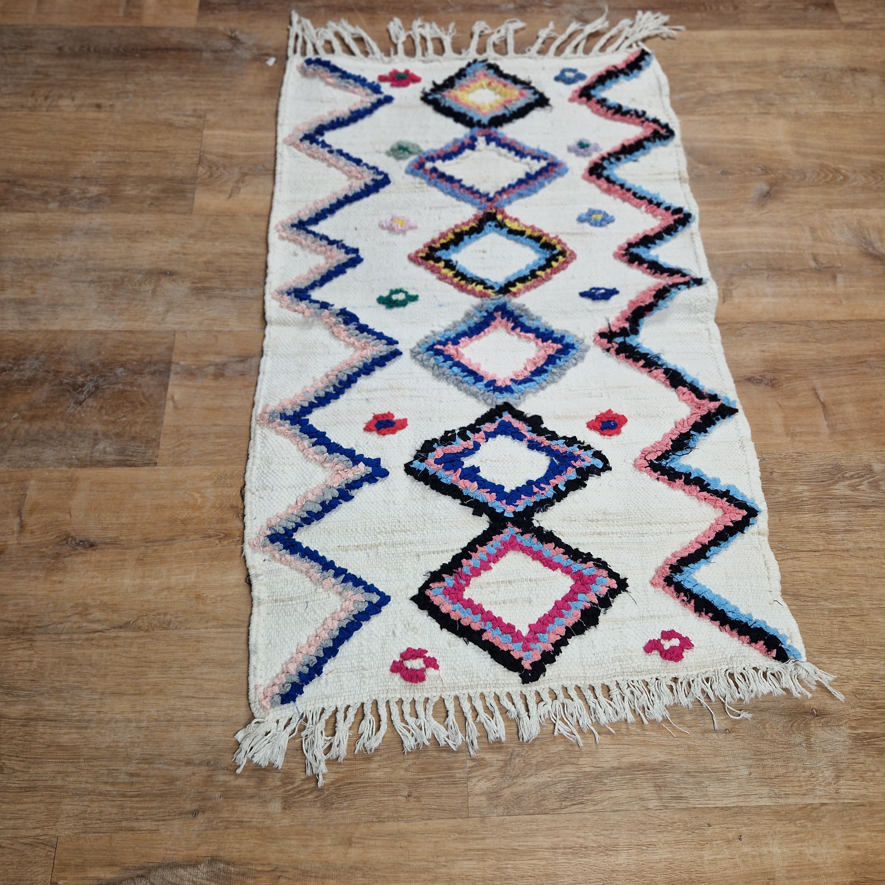 Moroccan Rug Boucharouit – Cotton 2’x 4’