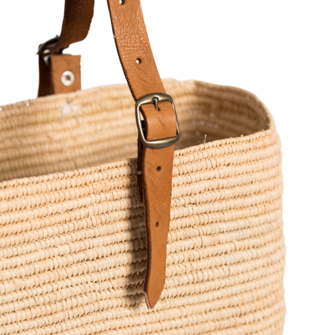 RAFFIA TOTE BAGS